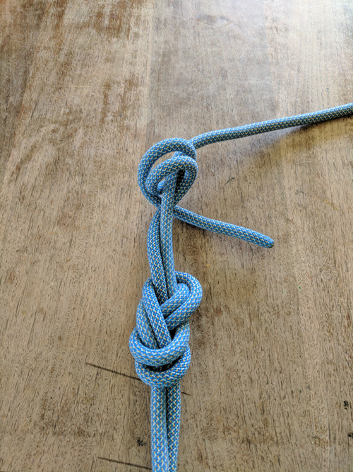 How to Tie in to the Figure 8 Knot - Step by Step for Beginning ...