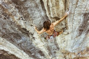 Chris_Sharma_Climbing_in_Yangshuo_China