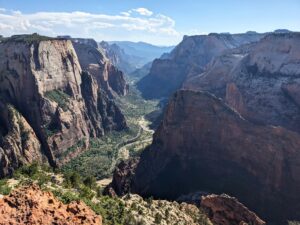 Observation point overlook Angels Landing